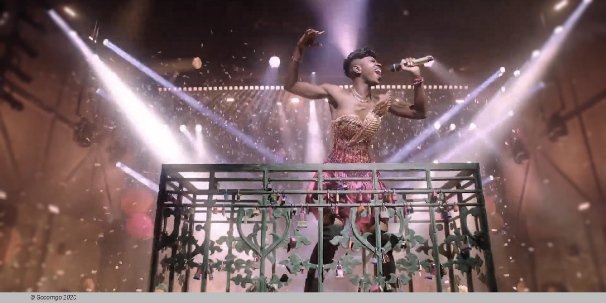 Scene 6 from the musical "& Juliet", photo 1